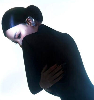 女头