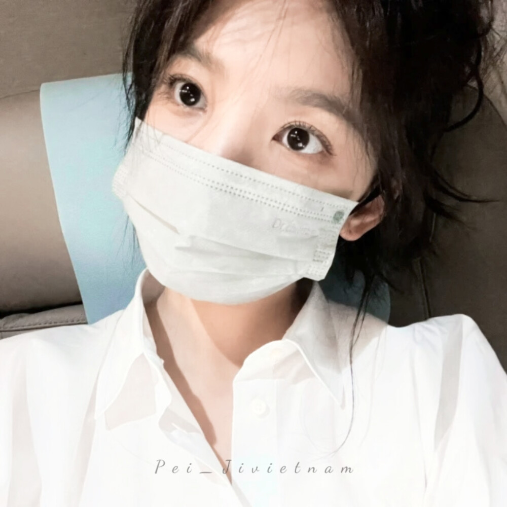 章若楠
原：许唯