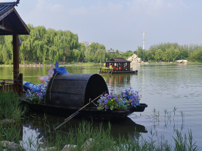 背景 船