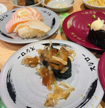 湘菜 烤肉 寿司 日本料理 云南菜 菌子
