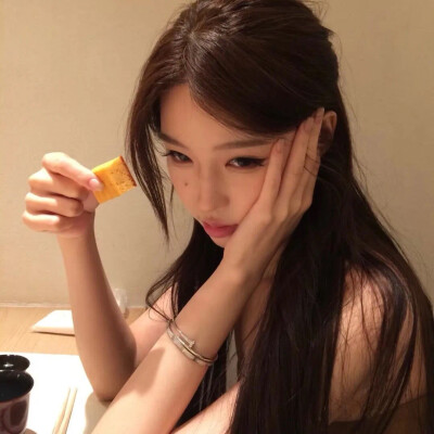 女头
gzh:木子椿