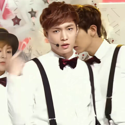 考古 LAY SEHUN CHANYEOL