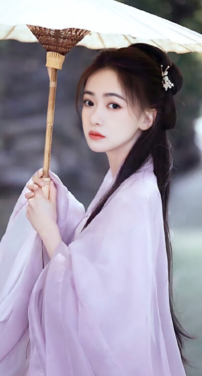 吴谨言