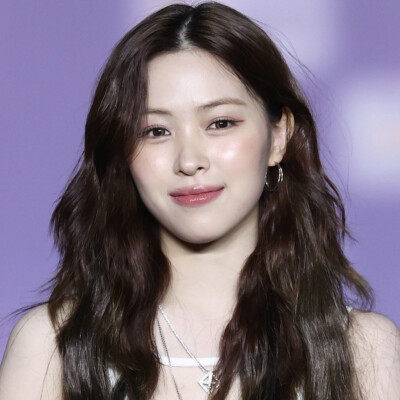 ITZY 新闻图可二改