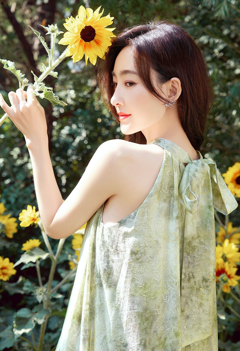 王丽坤