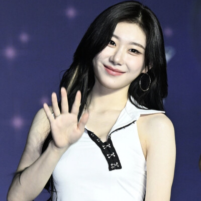 ITZY 新闻图可二改
