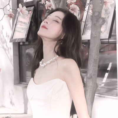 大家都来看深情眼