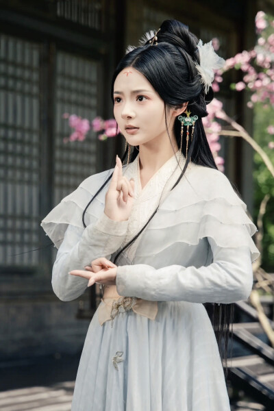 全宗飞升！娇娇女儿独宠修真界 梦娇娇