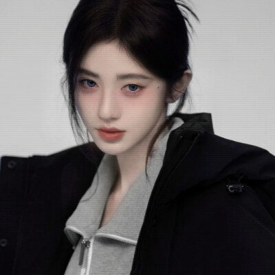 
珍珠灰暮色*Pearl gray twilight