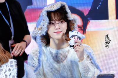 SEVENTEEN-李灿dino