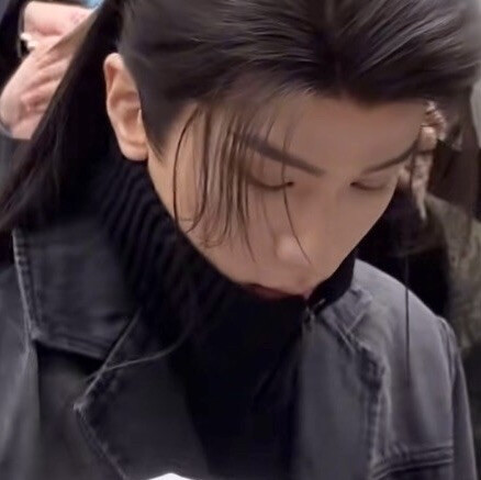 空有满腹的诗文却难以表我心