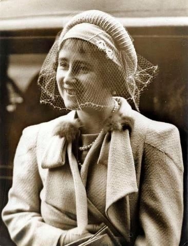 上个世纪20年代的英国约克公爵夫人伊丽莎白 ​​​