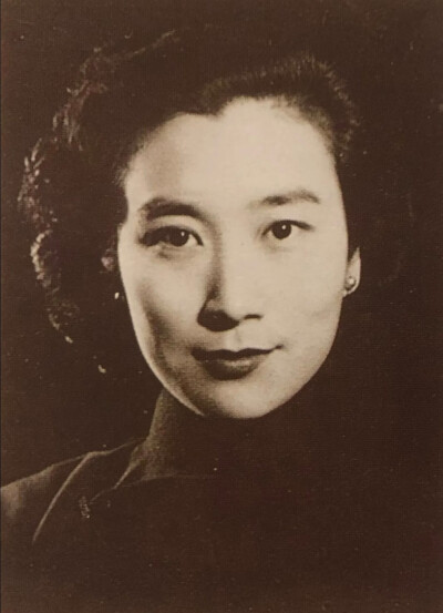 葛福灿女士