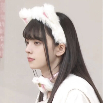 左妔