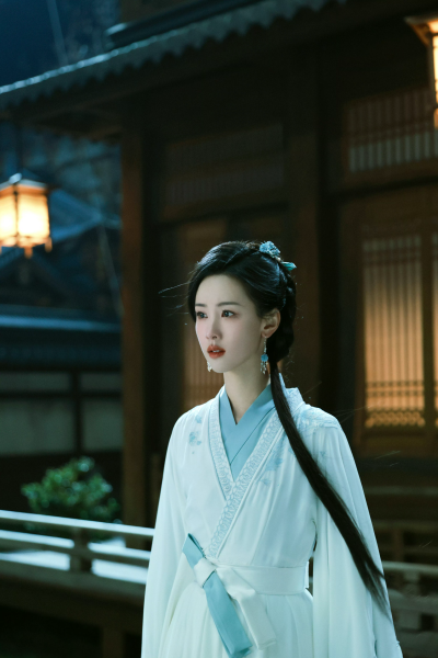 陈都灵