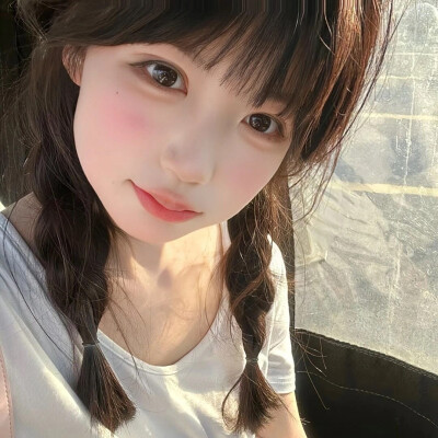 女头
gzh:木子椿
