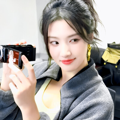 卢昱晓