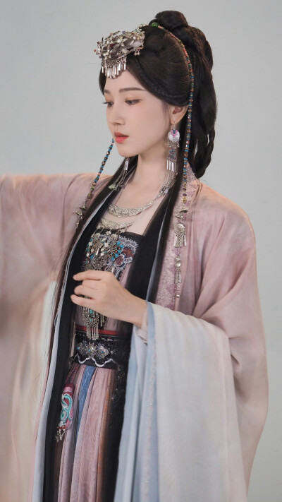 陈小纭