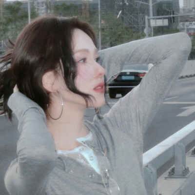 明天开学啦 缓更 单休会补赞~