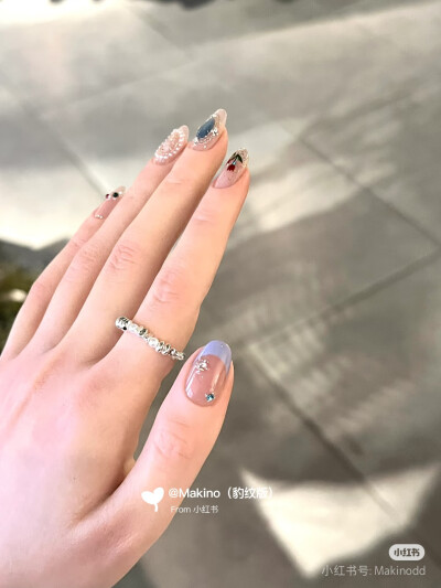 必须的美甲