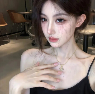 女头
gzh:木子椿