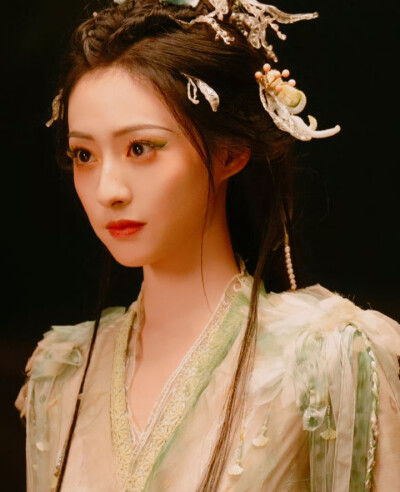 胡连馨儿