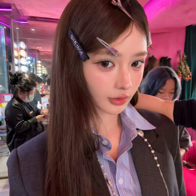 女头