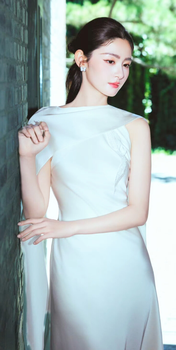 赵晴
