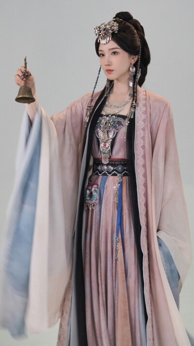 陈小纭
