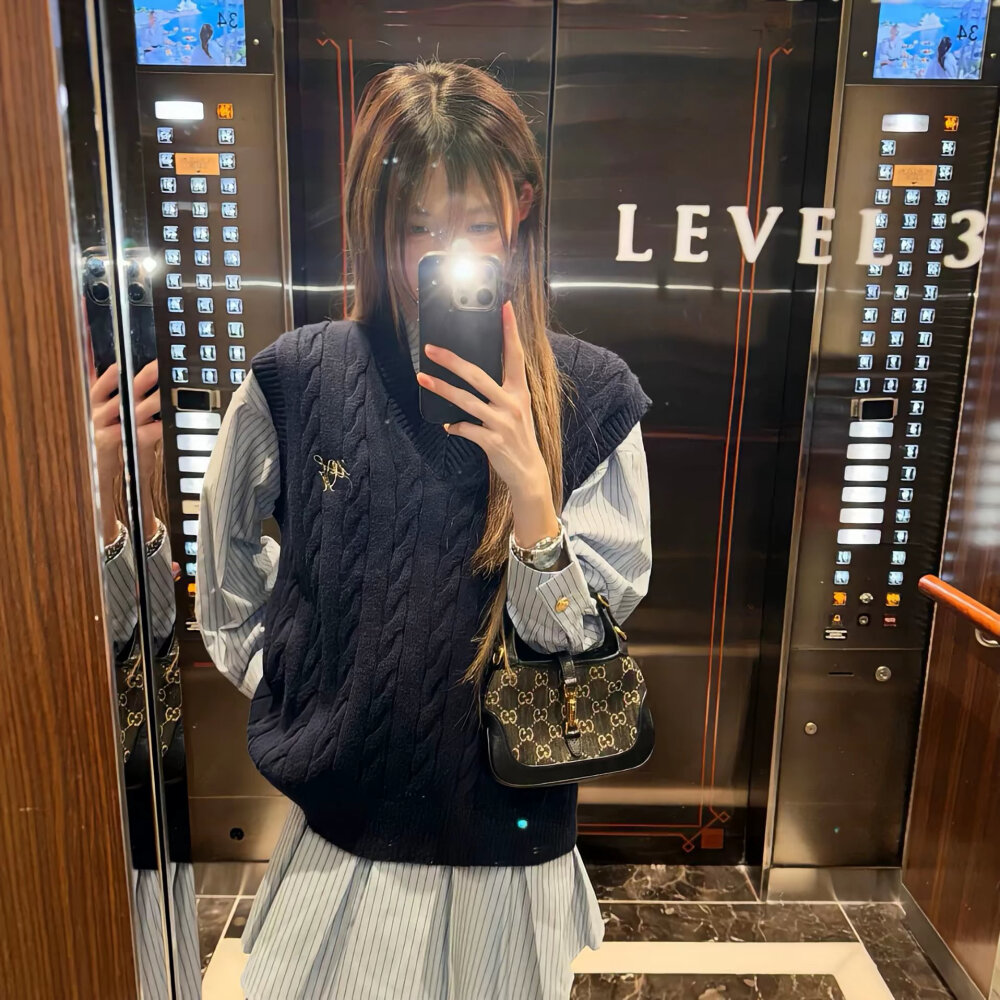 女头