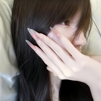 (⁠≧⁠(⁠ｴ⁠)⁠≦⁠ ⁠)