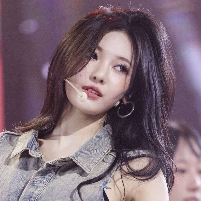 宁艺卓舞台可二改