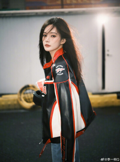 李一桐