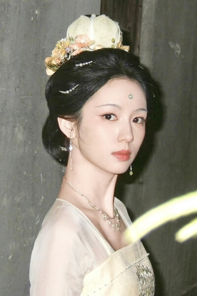 一瓯春 谢清圆