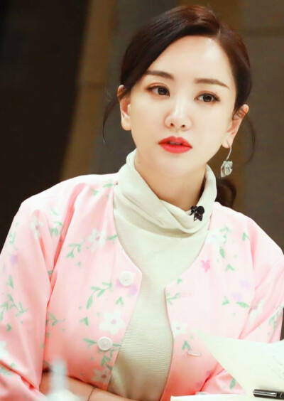 杨蓉