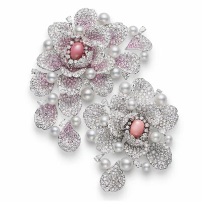 『珠宝』Mikimoto 推出 Les Pétales 高级珠宝系列：芳登广场玫瑰花瓣