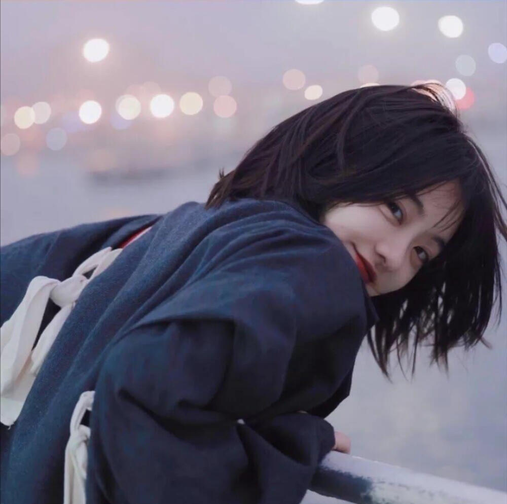 氛围感女头像