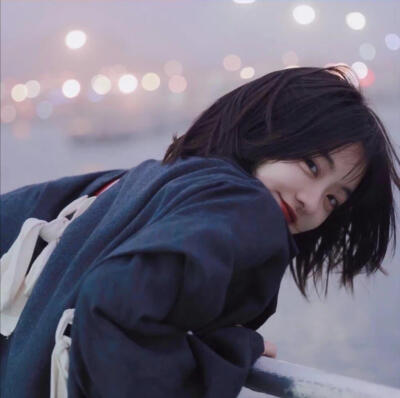 氛围感女头像