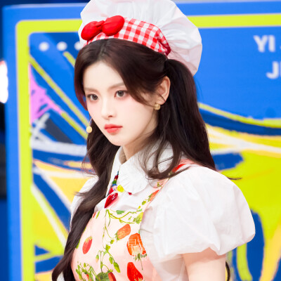 杨超越