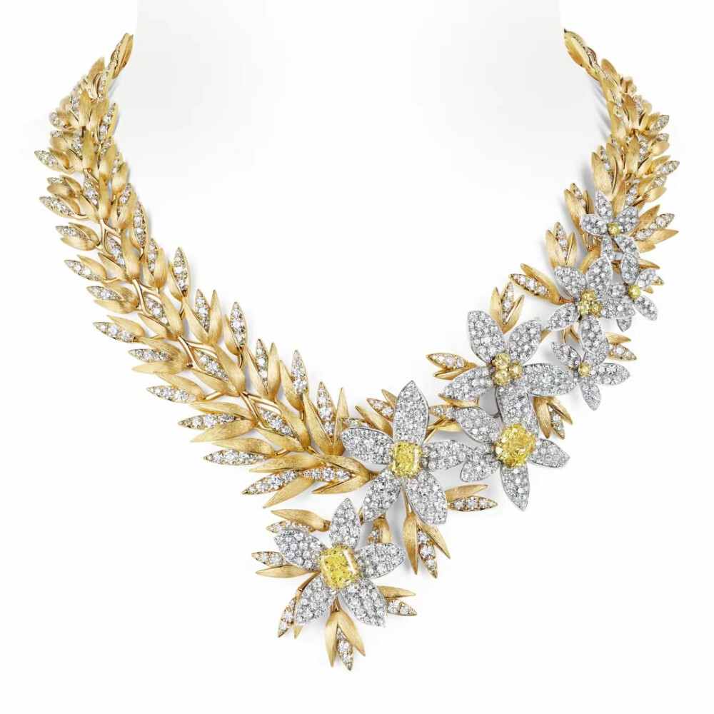 Chaumet 推出 Jewels by Nature 高级珠宝系列：绿野芳踪