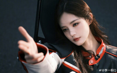李一桐