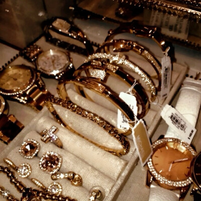 韩明集团独生女