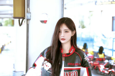 李一桐