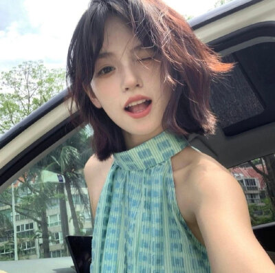 ❤️甜桃芋饼_❤️＃生命力女生头像 ​​​＃Wechat氛围感女头＃夏日头像＃自由感＃自然系＃蝴蝶女孩头像＃艺术感头像＃胶片感头像＃复古＃棕色系