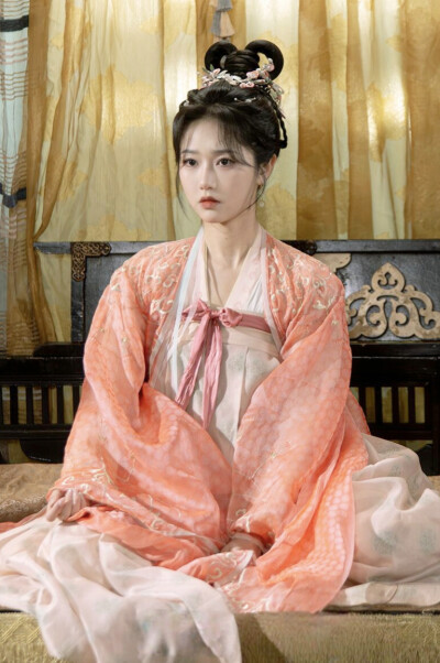 卿卿婉婉枕上时 姜晓婉