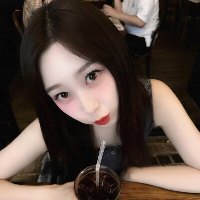 
借来的猫 初次渗入心脏的呼吸