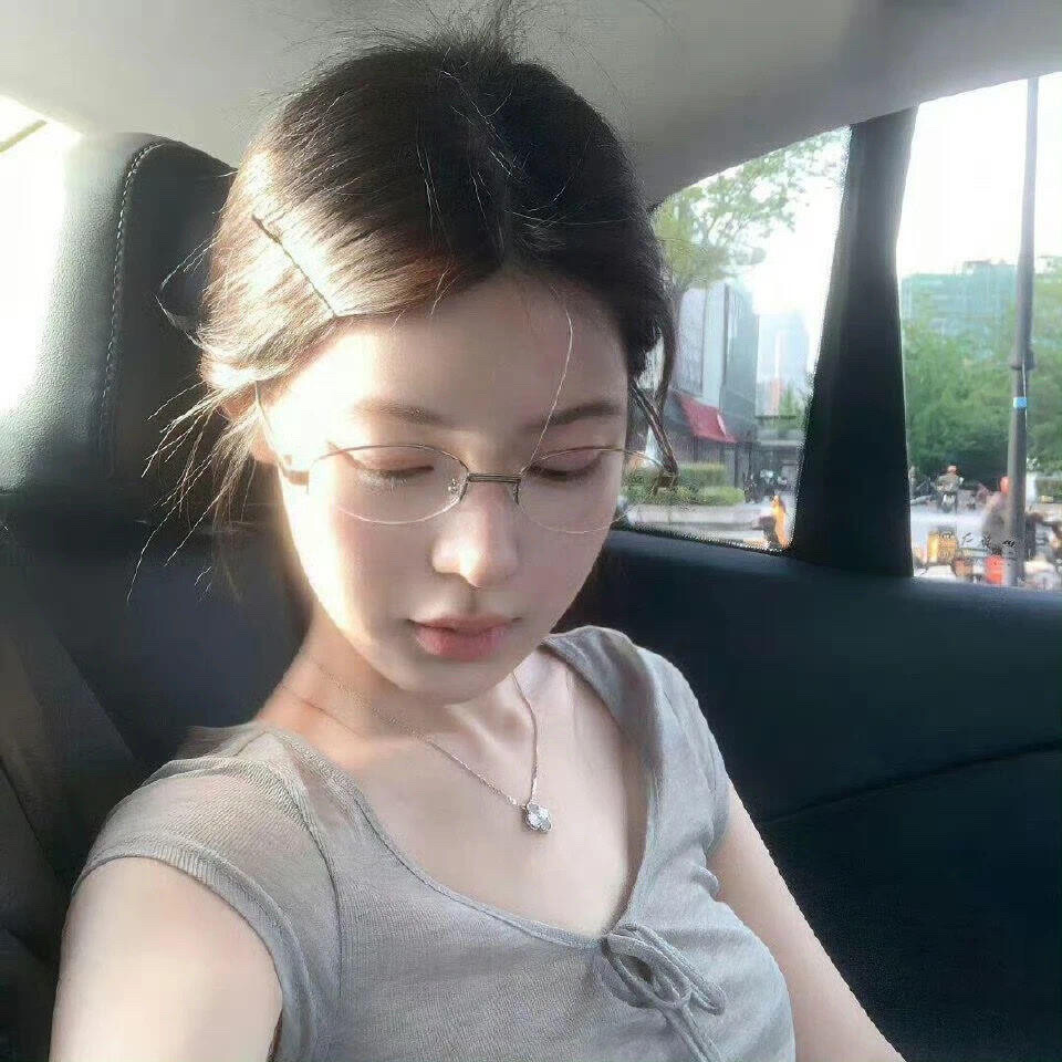 女头
