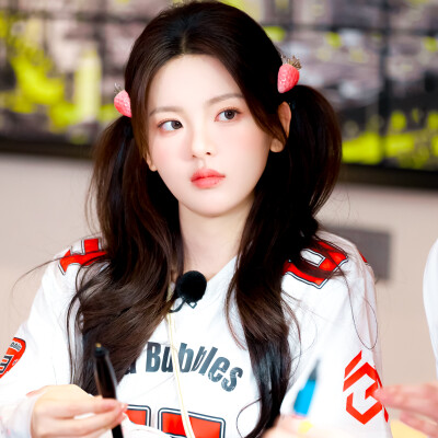 杨超越