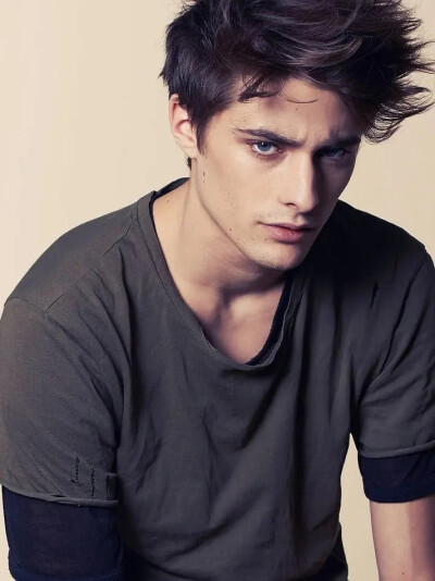 马克桑斯·达奈-弗伟尔
Maxence Danet-Fauvel