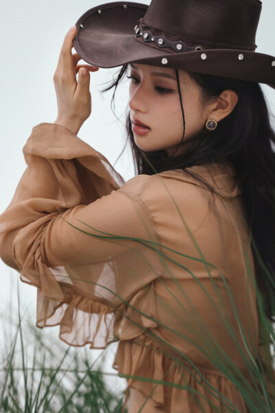 张婧仪